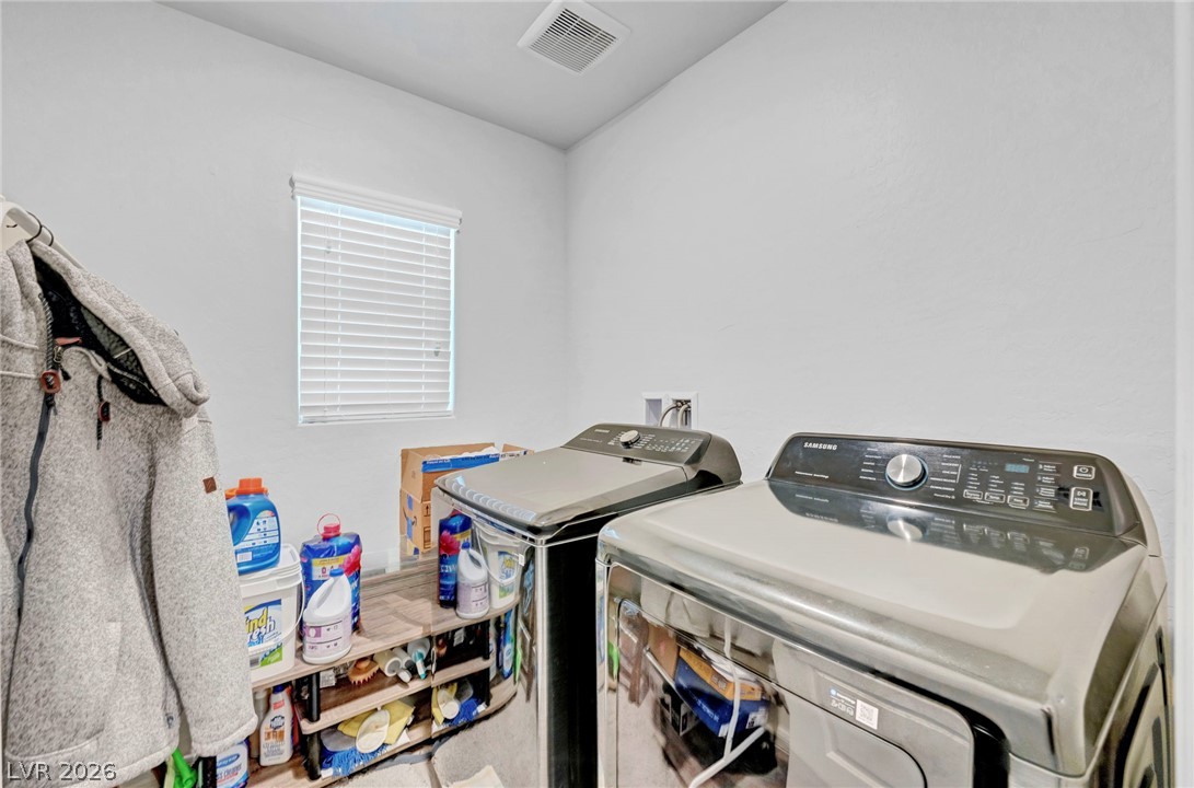 4215 Gold Desert Street Property Photo 26