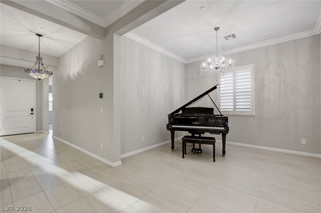 1167 North Water Street Property Photo 8