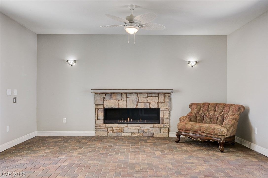 1167 North Water Street Property Photo 25