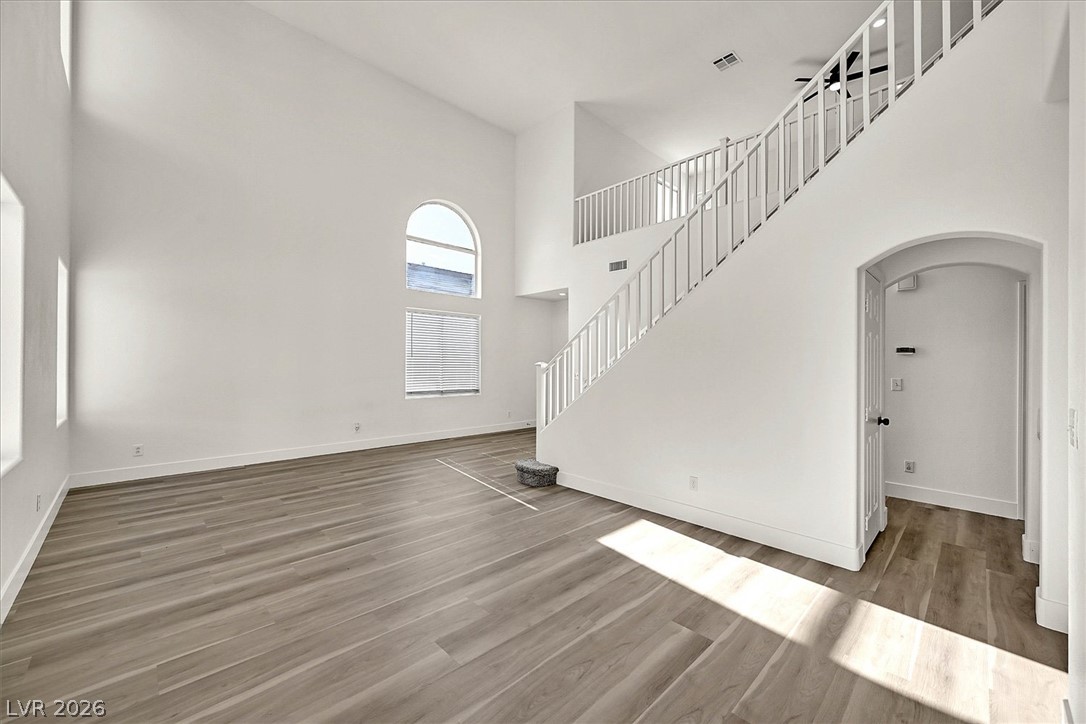 709 East La Madre Way Property Photo 6