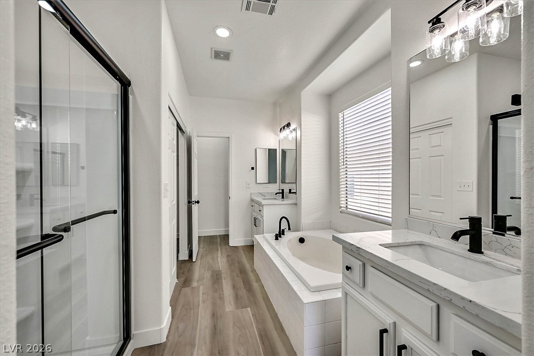 709 East La Madre Way Property Photo 15