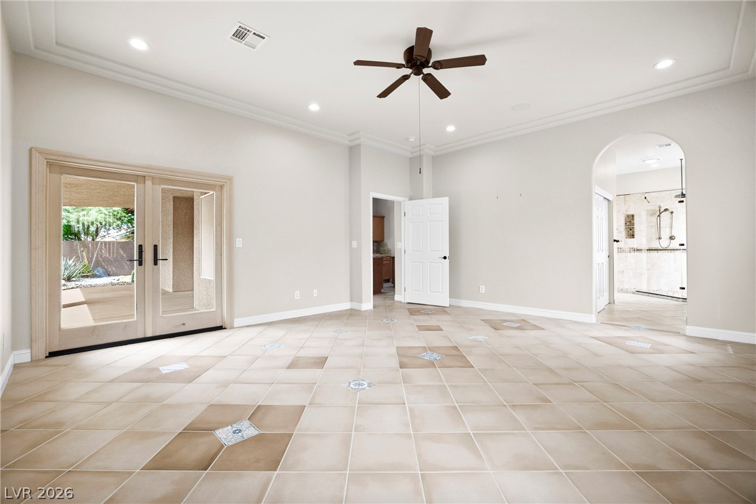 824 Sandsprings Street Property Photo 15