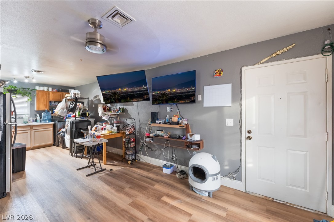 828 Sagman Street Property Photo 14