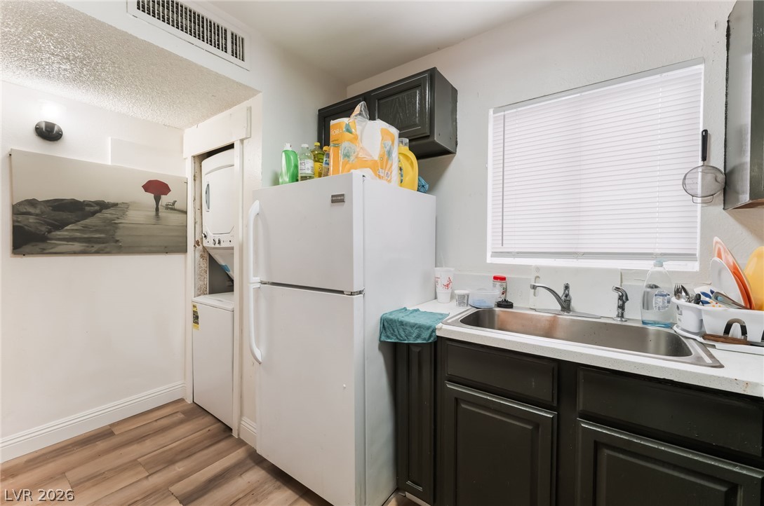 828 Sagman Street Property Photo 43
