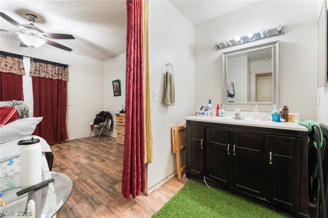 828 Sagman Street Property Photo 60