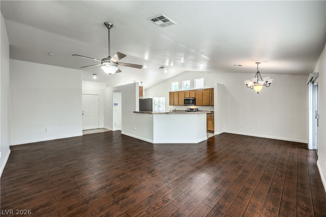 7923 Villa Salsa Avenue Property Photo 6