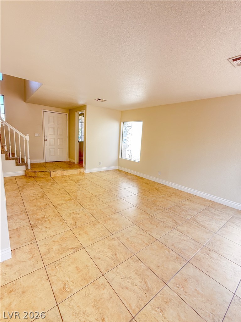 1497 Flintrock Road Property Photo 4