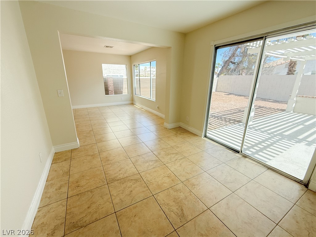 1497 Flintrock Road Property Photo 12