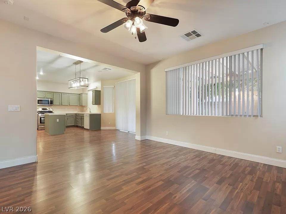 3421 Sun Rhythm Street Property Photo 8