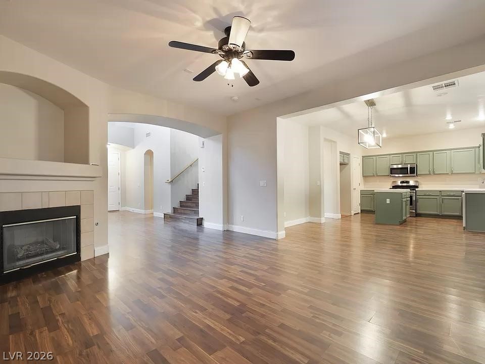 3421 Sun Rhythm Street Property Photo 9