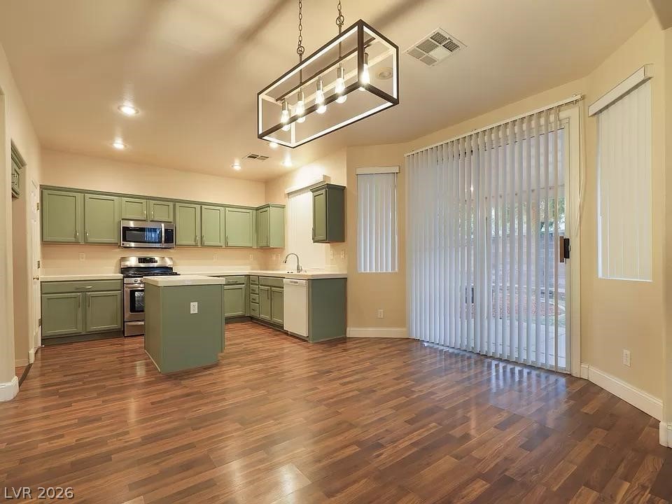 3421 Sun Rhythm Street Property Photo 10