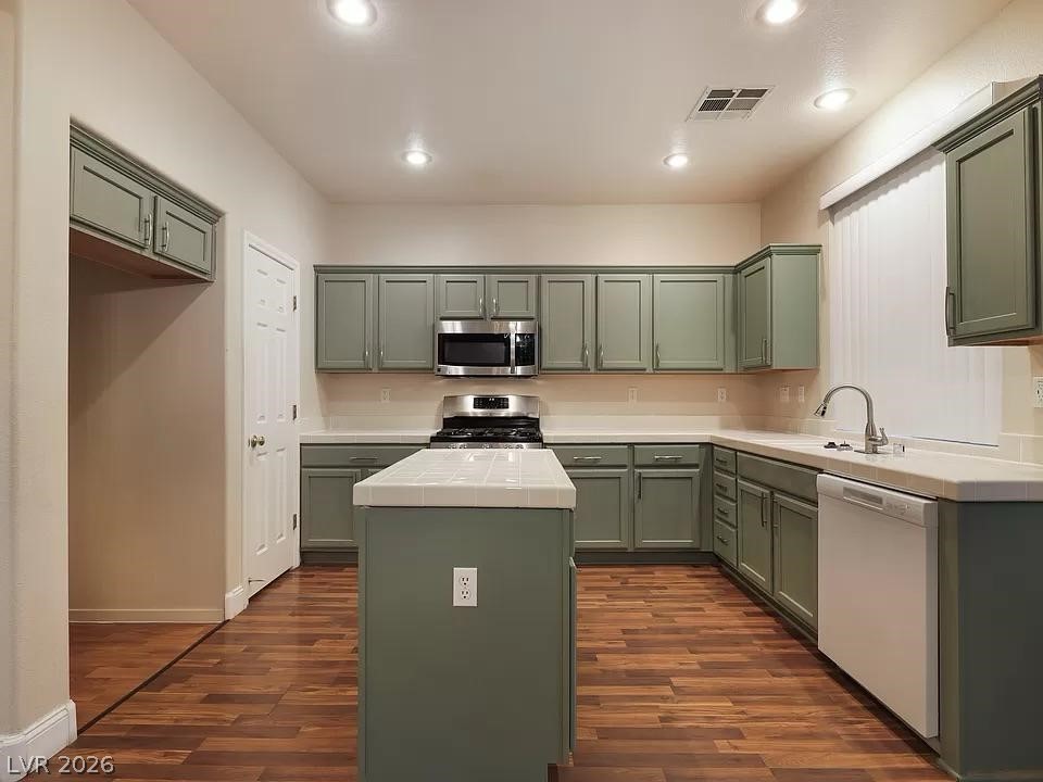 3421 Sun Rhythm Street Property Photo 11