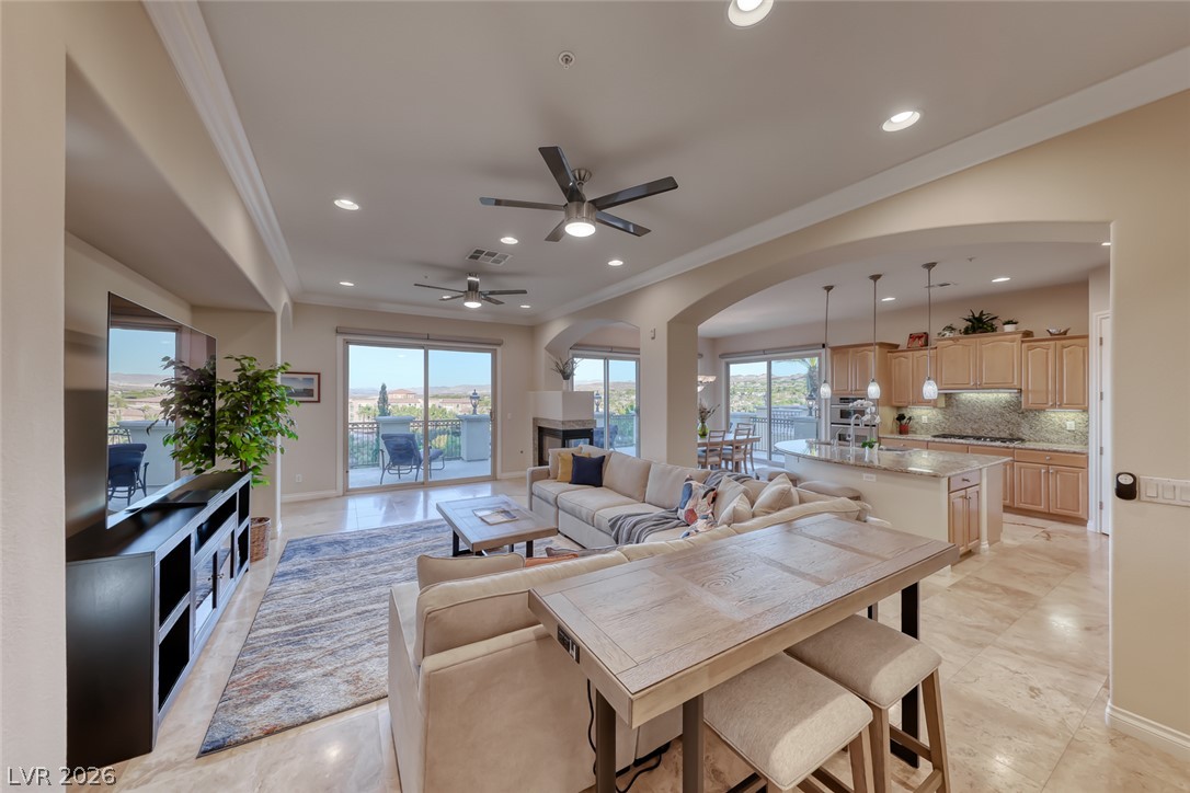 40 Luce Del Sole 3 Property Photo 15