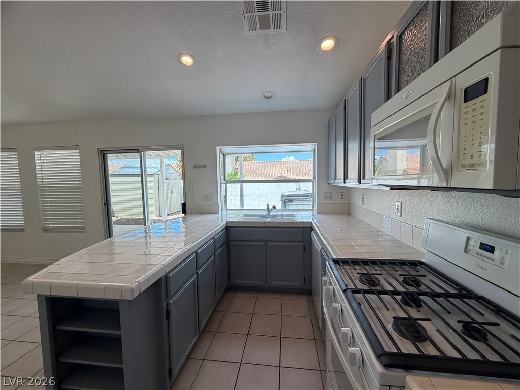 2712 Pastel Avenue Property Photo 11