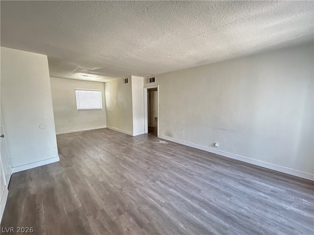 1711 Santa Paula Drive A Property Photo 4