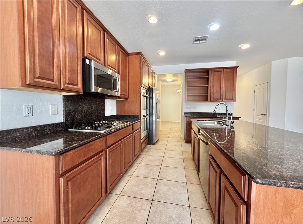 10037 White Mulberry Drive Property Photo 9