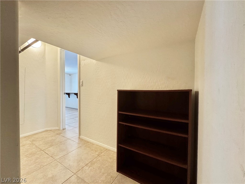 10037 White Mulberry Drive Property Photo 15
