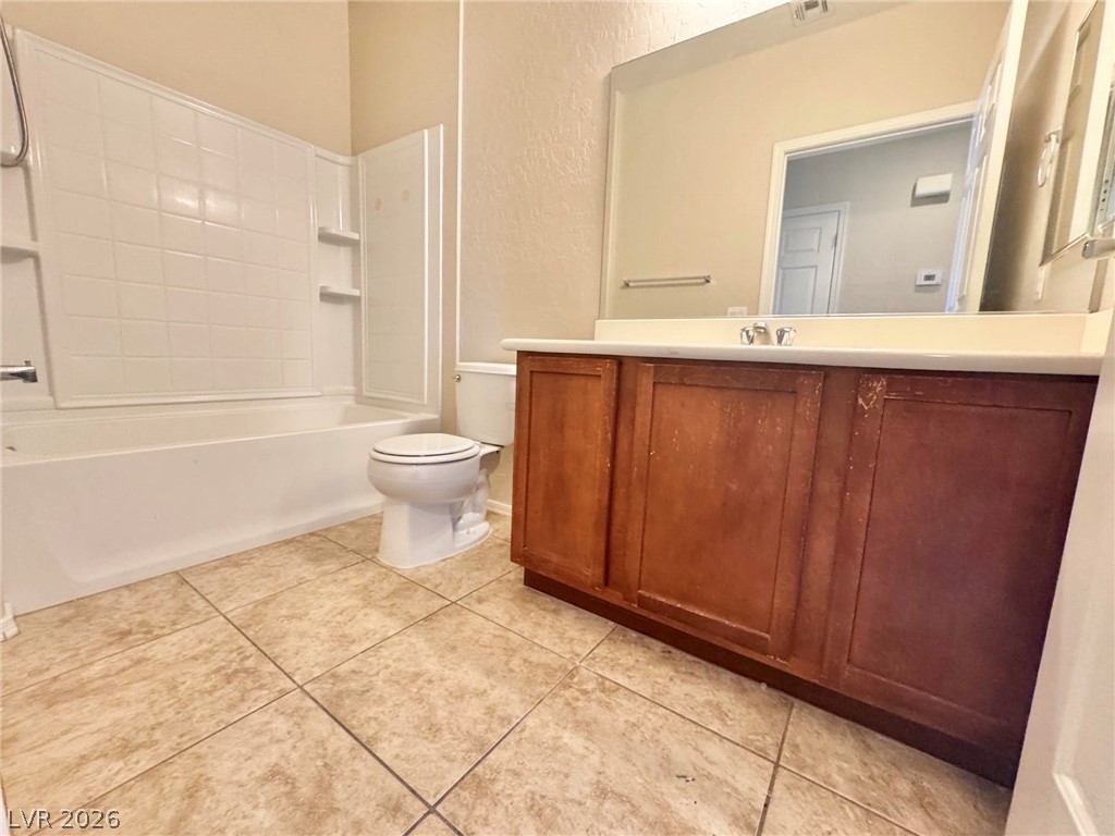 6868 Sky Pointe Drive 2139 Property Photo 15