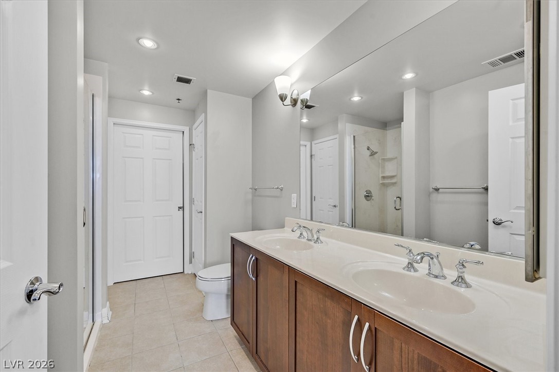 150 Las Vegas Boulevard 1501 Property Photo 16