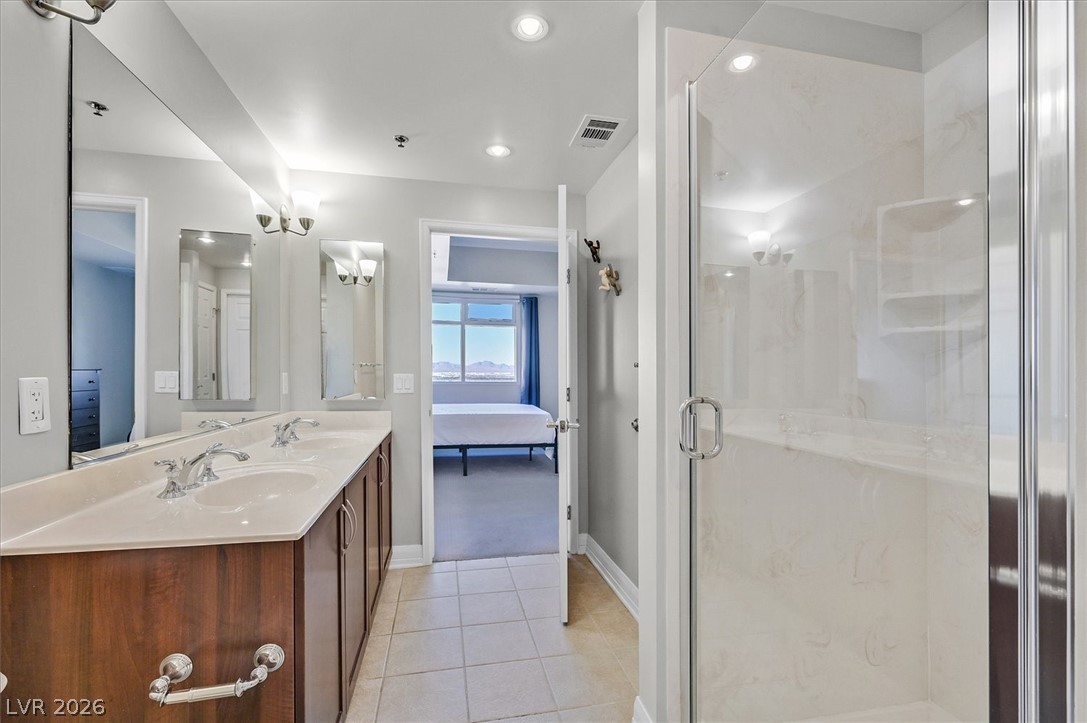 150 Las Vegas Boulevard 1501 Property Photo 17