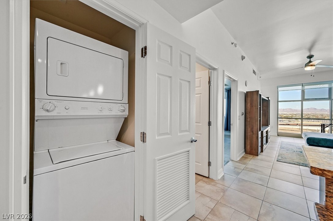 150 Las Vegas Boulevard 1501 Property Photo 18