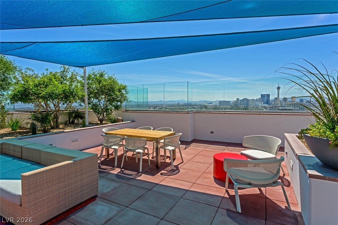 150 Las Vegas Boulevard 1501 Property Photo 25