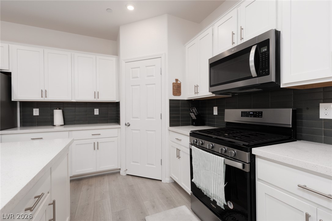 10925 Cilantro Avenue Property Photo 3