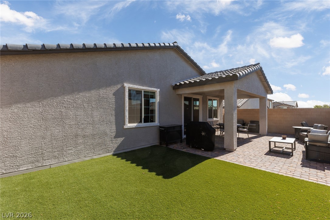 10925 Cilantro Avenue Property Photo 19