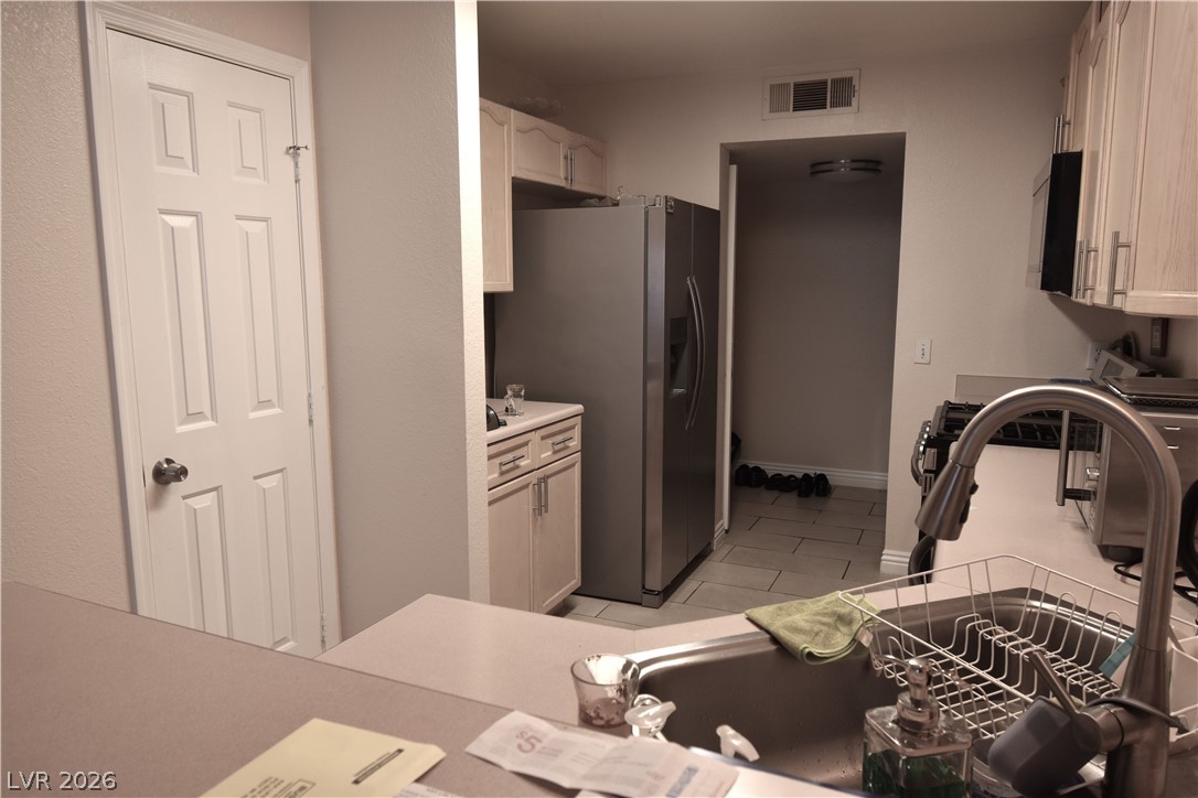 8064 Teresita Avenue Property Photo 6