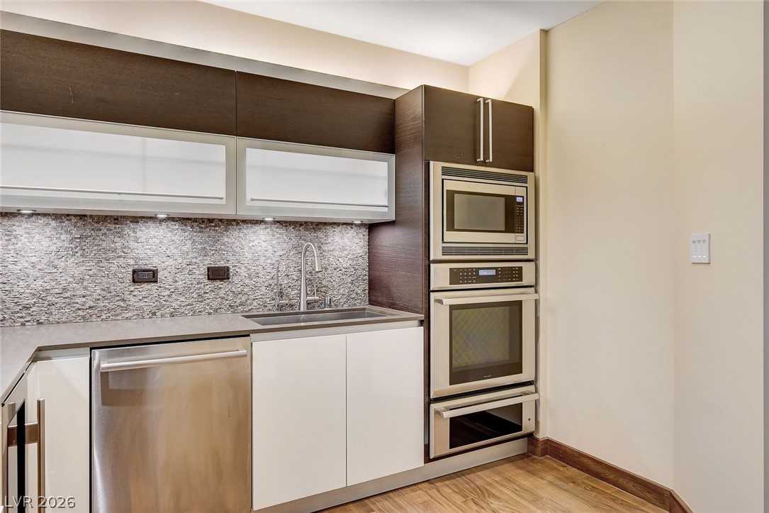 3750 South Las Vegas Boulevard 2707 Property Photo 13