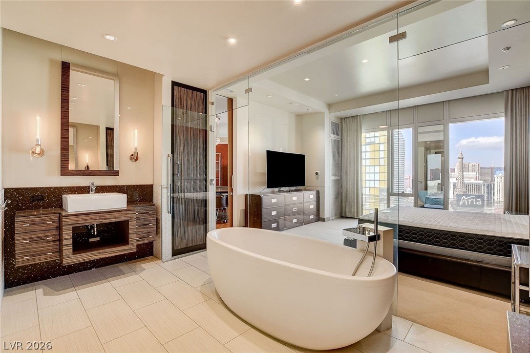 3750 South Las Vegas Boulevard 2707 Property Photo 26