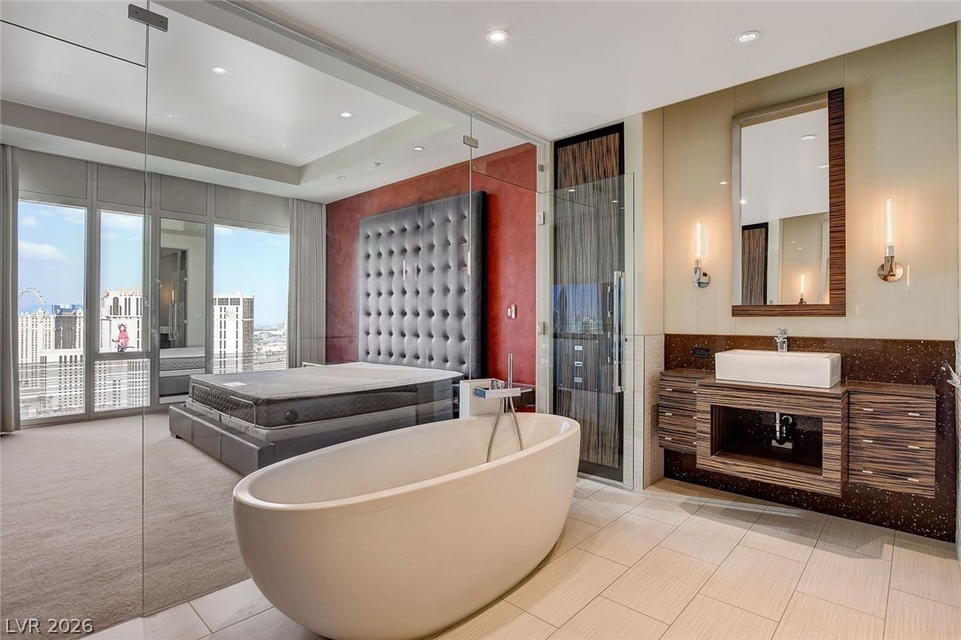 3750 South Las Vegas Boulevard 2707 Property Photo 28