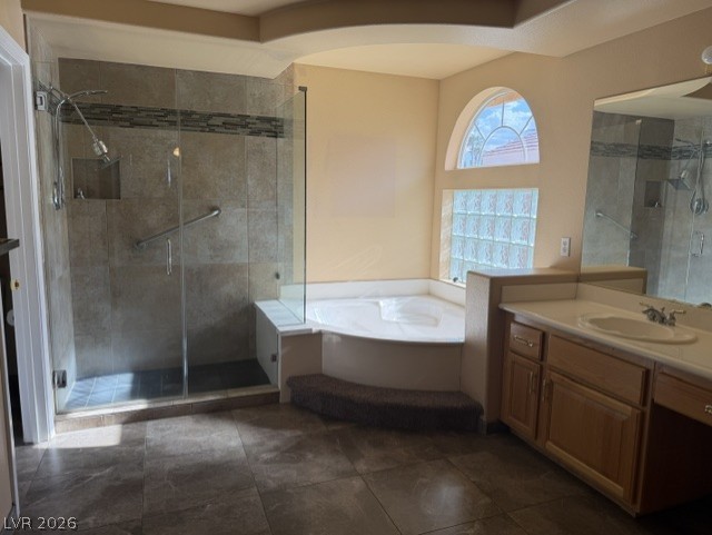 8640 Castle Hill Avenue Property Photo 35