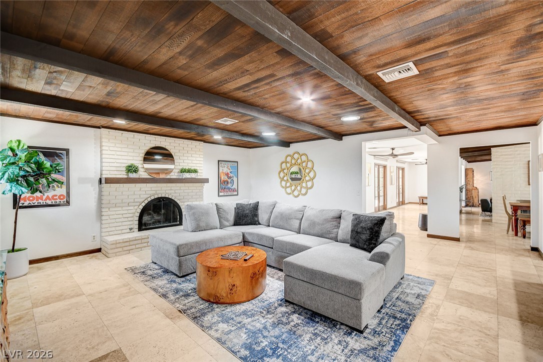 408 Lacy Lane Property Photo