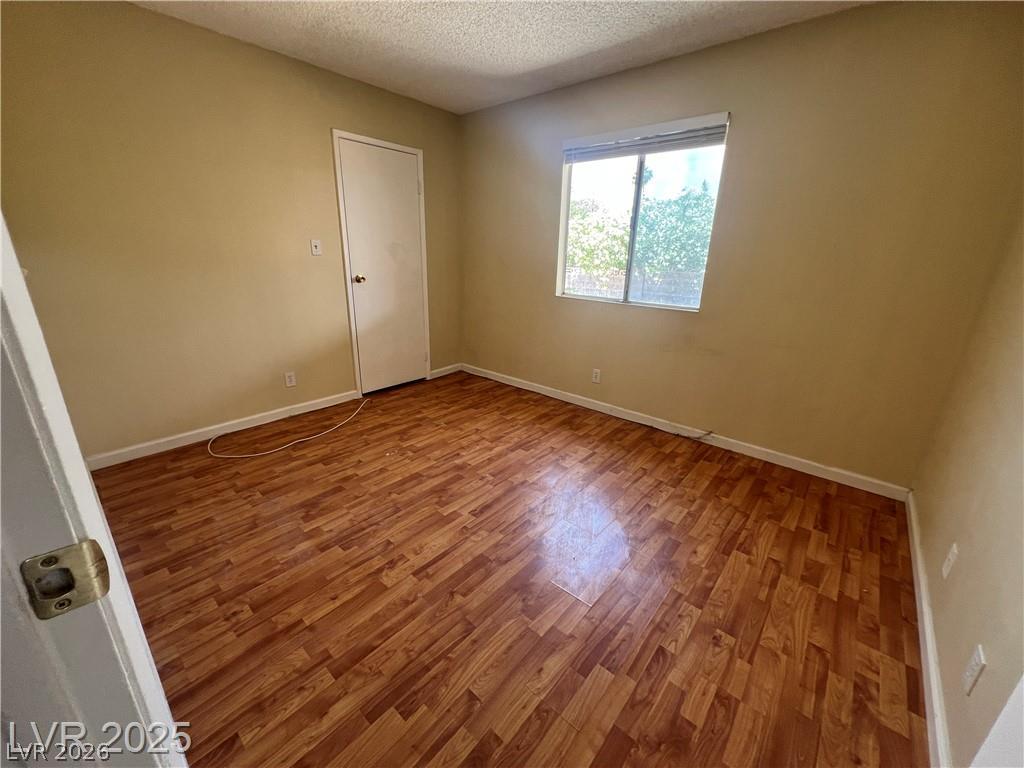 6430 Alomar Avenue Property Photo 10