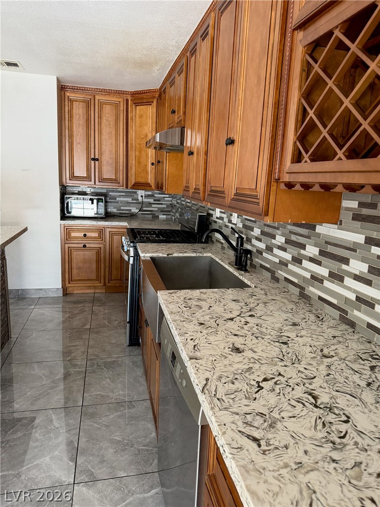 4633 Solar Eclipse Drive Property Photo 6