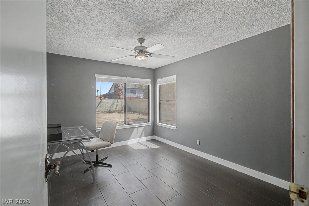 1884 Roxbury Lane Property Photo 34