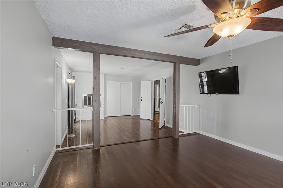 1884 Roxbury Lane Property Photo 60