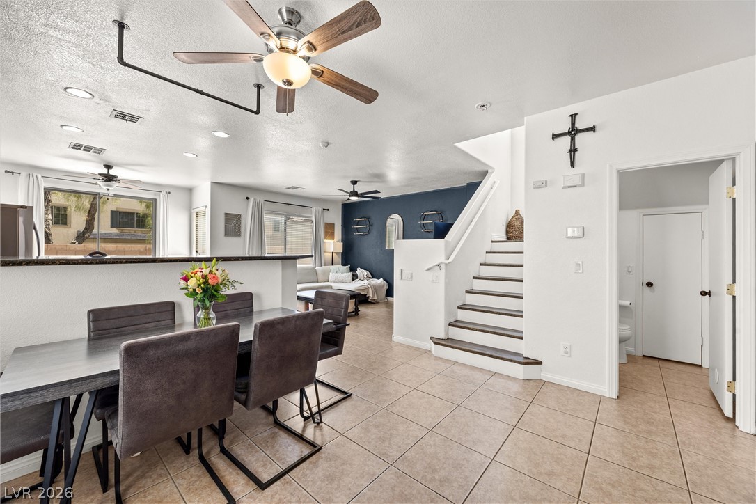 6476 Raven Hall Street Property Photo 5