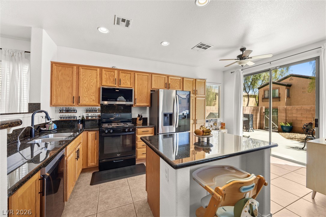 6476 Raven Hall Street Property Photo 6