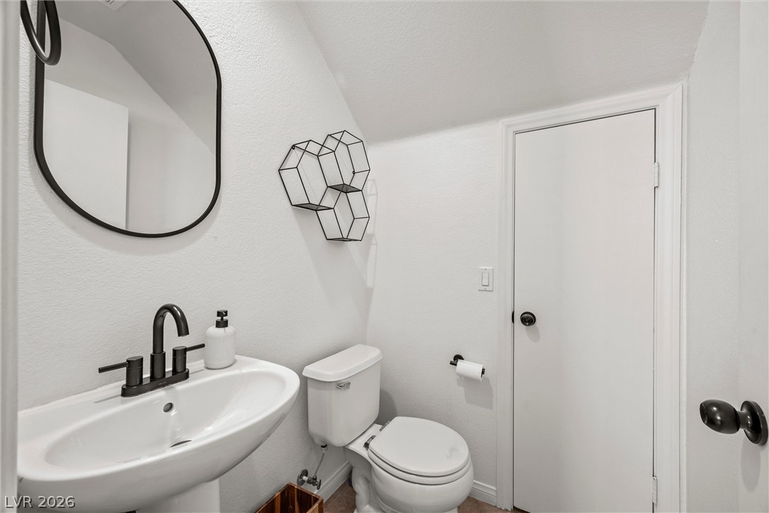 6476 Raven Hall Street Property Photo 13