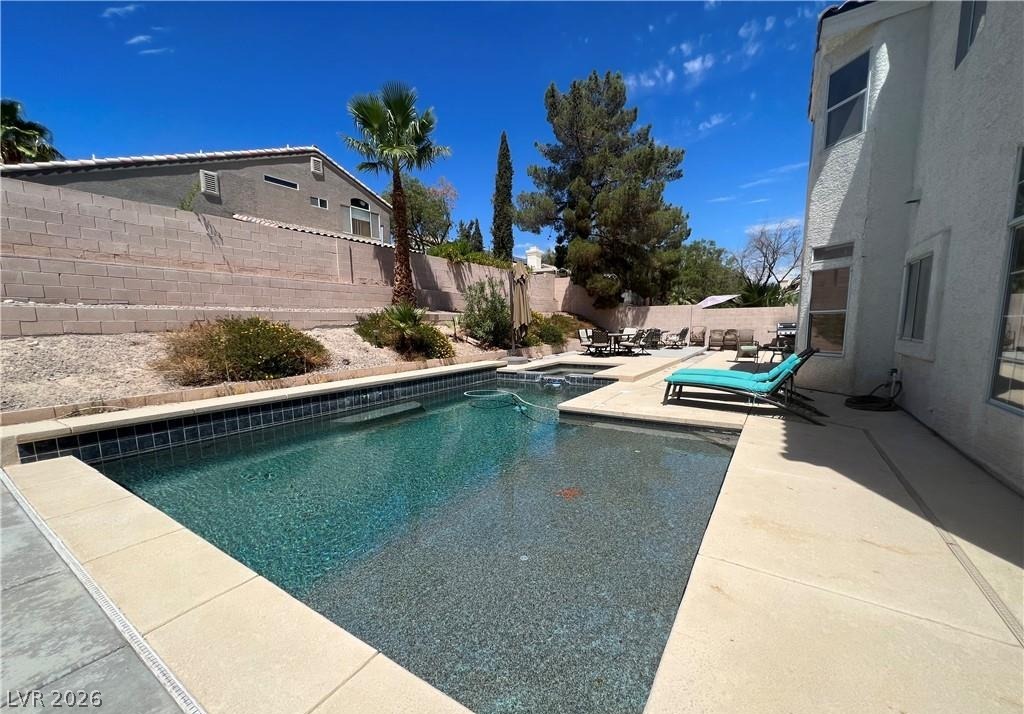 2803371 Property Photo 18