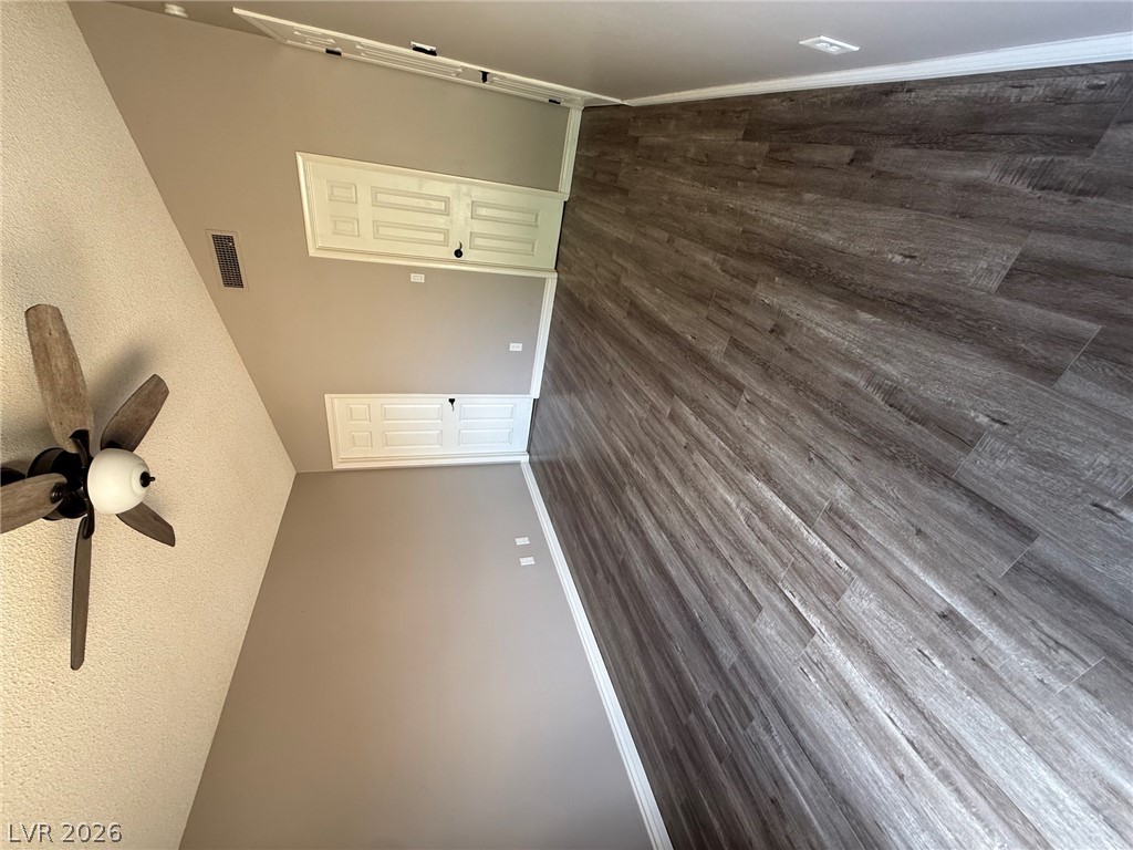 8404 Mulcahy Avenue Property Photo 8