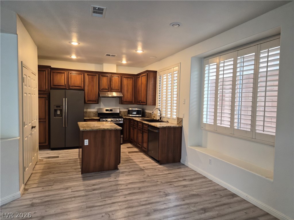 340 Summer Palace Way Property Photo 10