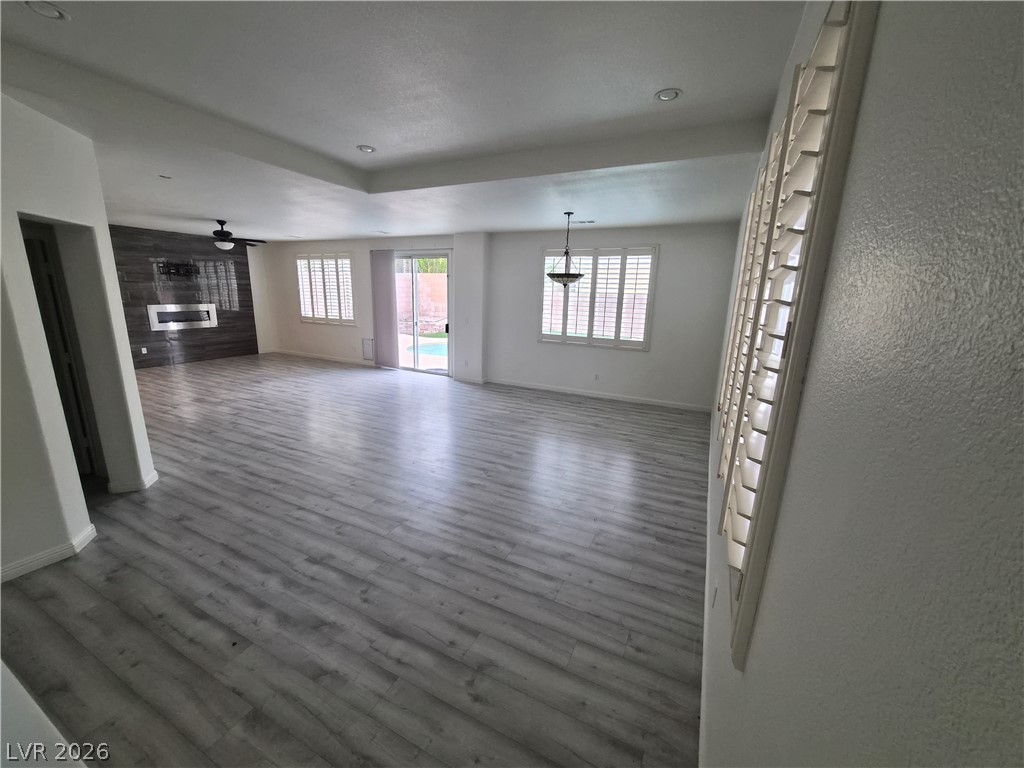 340 Summer Palace Way Property Photo 13