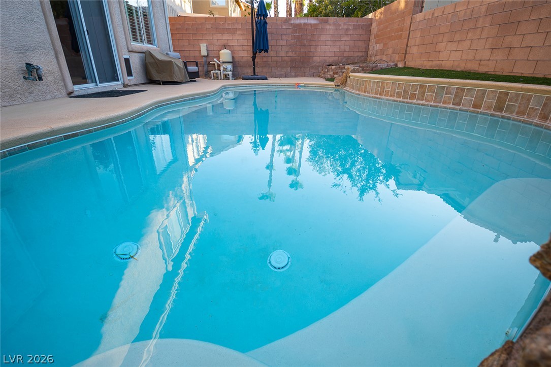 340 Summer Palace Way Property Photo 17
