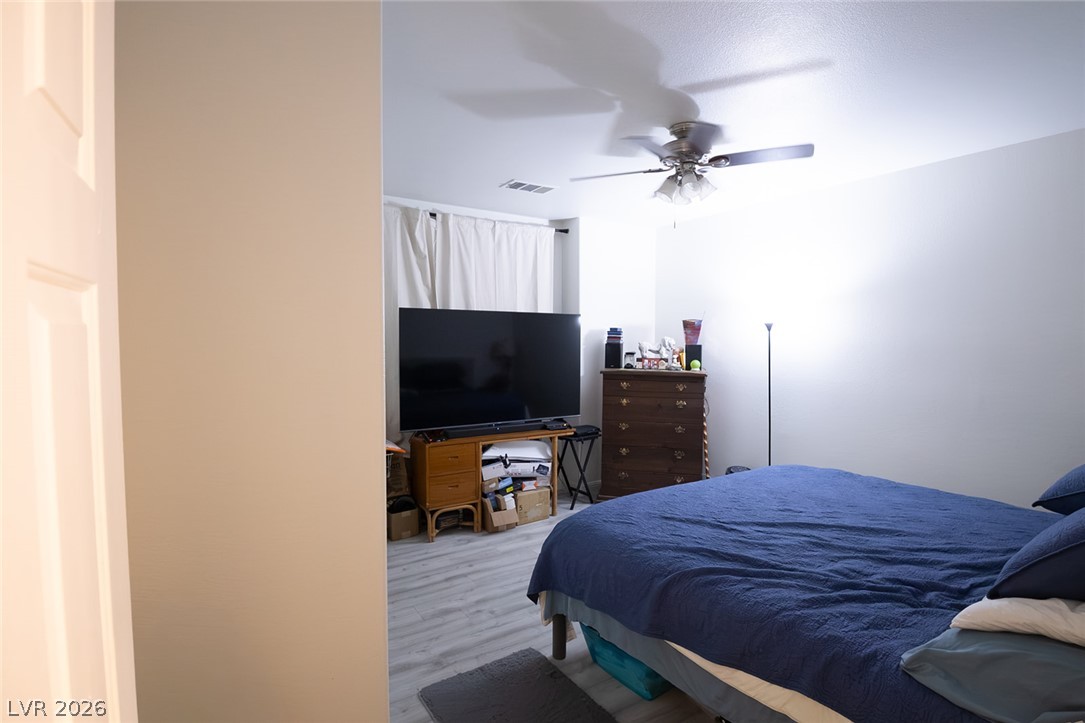 340 Summer Palace Way Property Photo 35