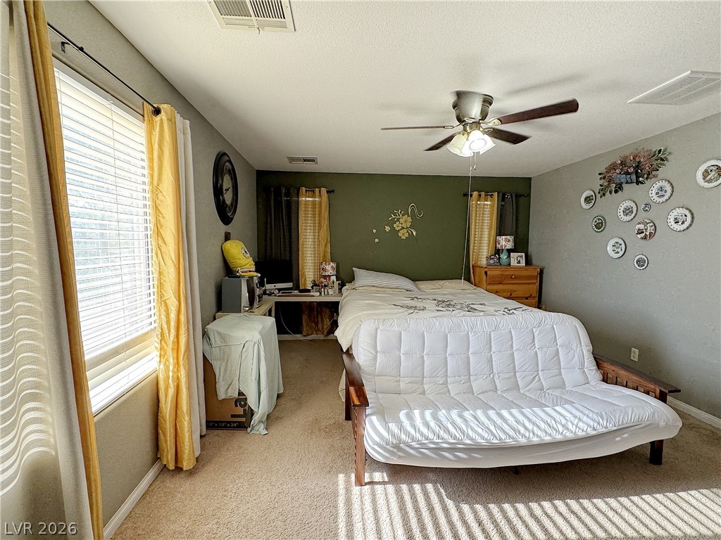 6041 Glenborough Street Property Photo 14