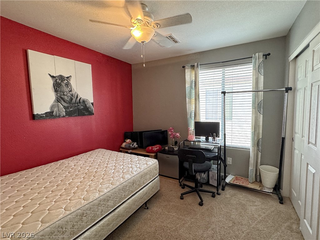 6041 Glenborough Street Property Photo 17