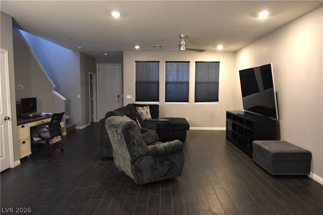 2878 Via Firenze Property Photo 3
